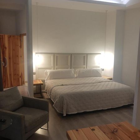 Las Coles Apartasuites Xàtiva Kültér fotó