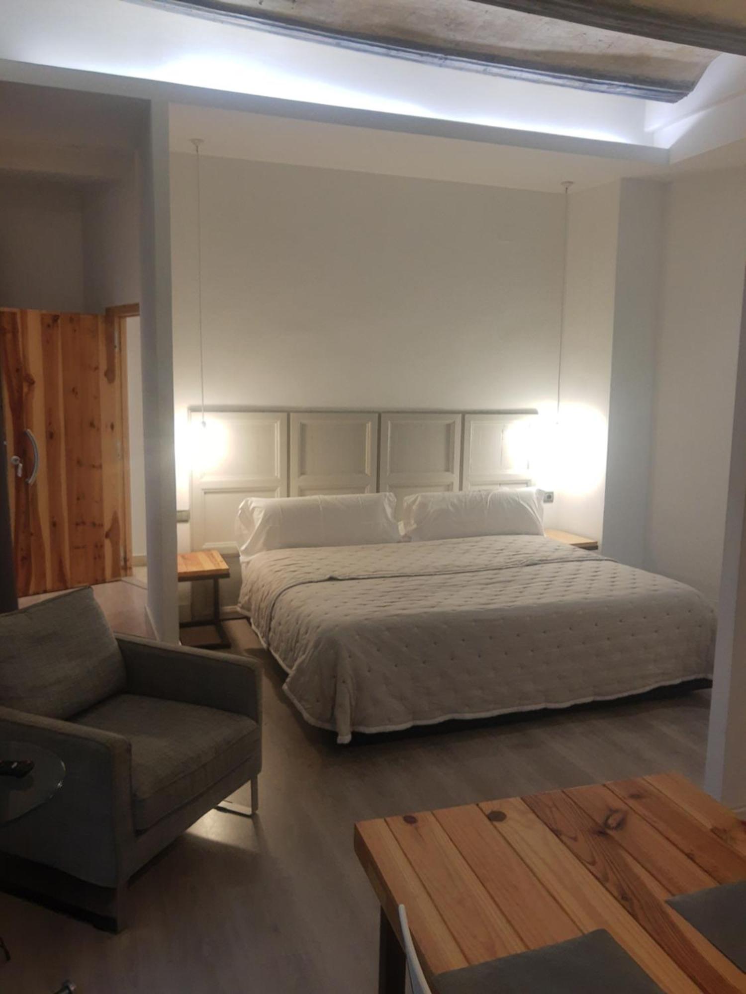 Las Coles Apartasuites Xàtiva Kültér fotó