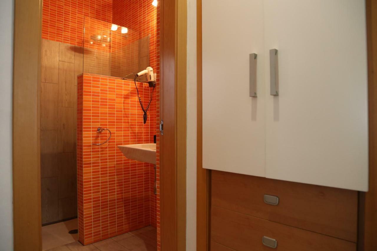 Las Coles Apartasuites Xàtiva Kültér fotó